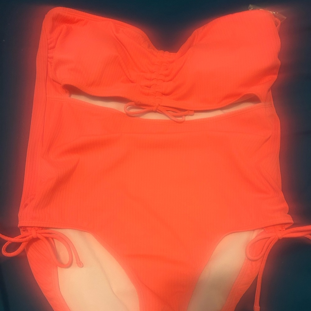 Tropical Coral One Piece Swimsuit - Picture 4 of 6